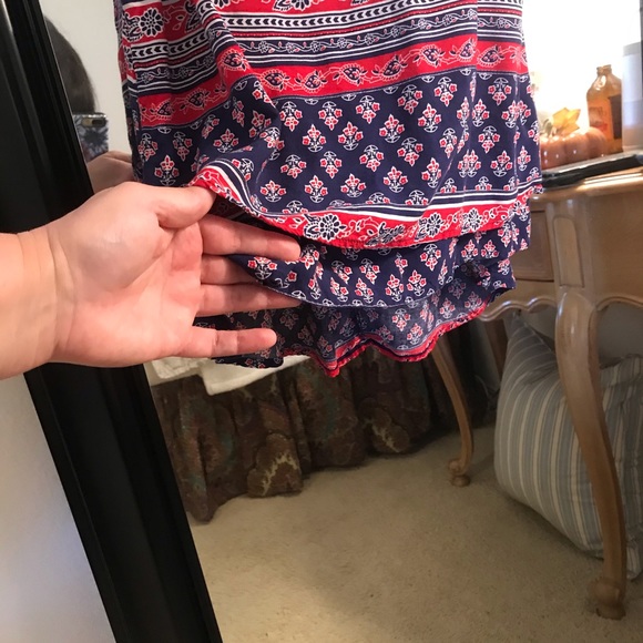 Gorgeous Color & Pattern Tank Top - Picture 7 of 8